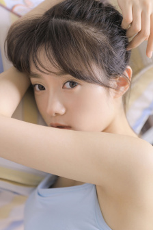 唐一菲个人资料