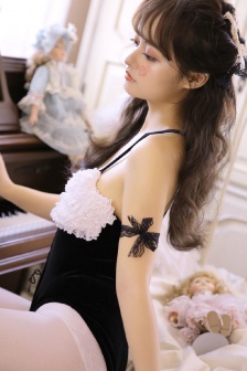 王李丹妮